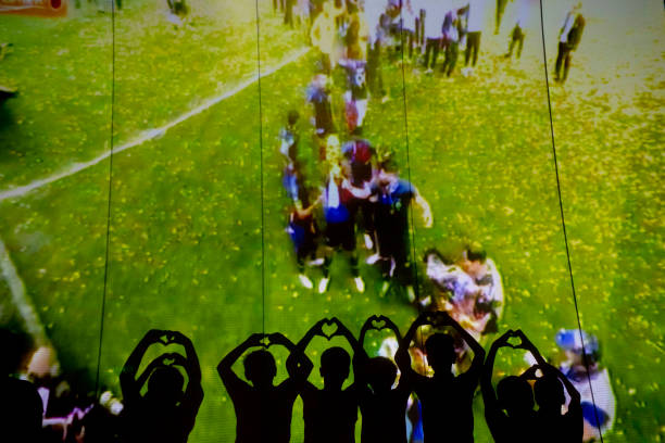 一场平局背 一场平局背