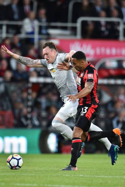 克罗斯以一 克罗斯以一