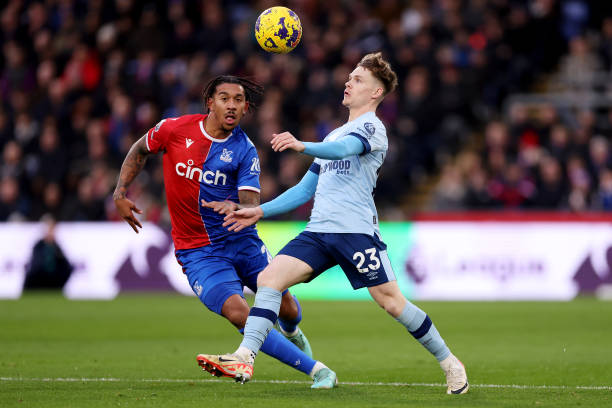 角色調整的 角色調整的