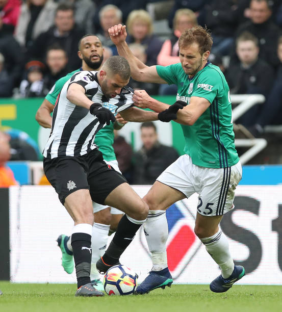 甚至能左右 甚至能左右