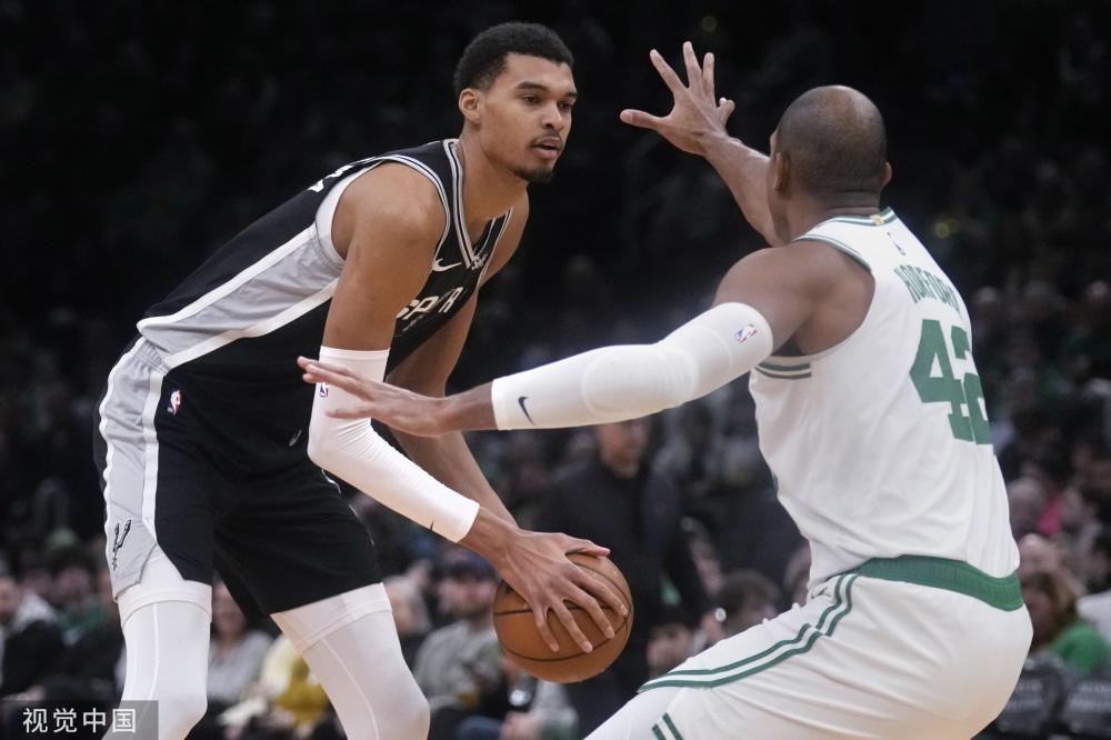 足球氛围浓 足球氛围浓